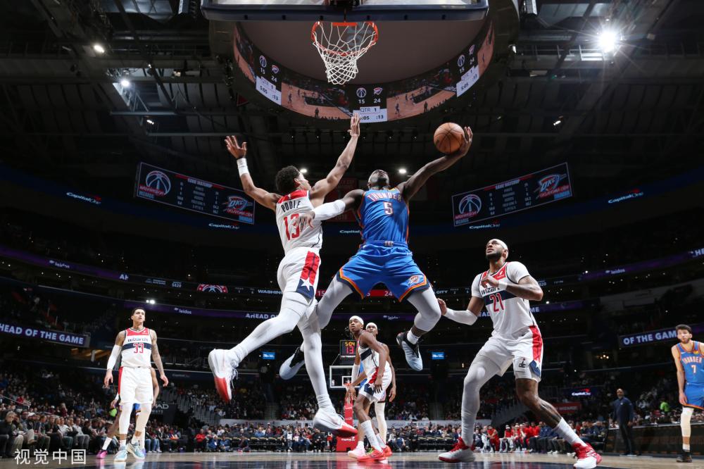 通过足球 通过足球